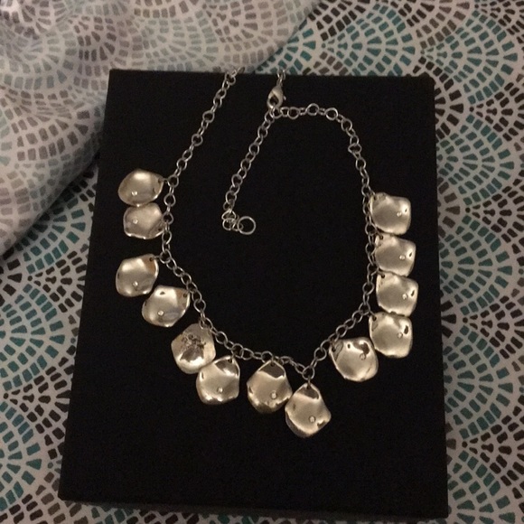 Beautiful statement necklace - Picture 2 of 3